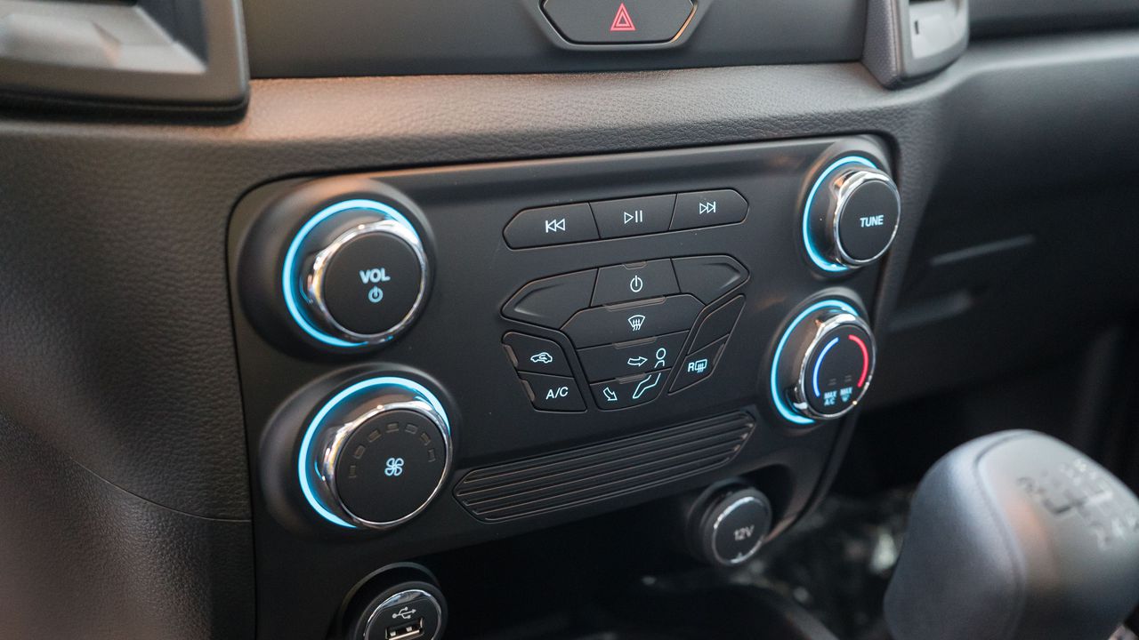 Để nhiệt độ điều hòa phù hợp  Để nhiệt độ điều hòa phù hợp